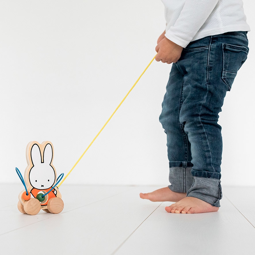 miffy pull toy play