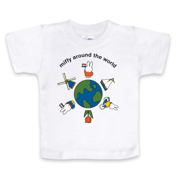 t-shirt white around the world